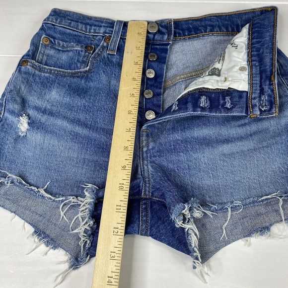 Levi's 501 High Rise Cut Off Distressed Button Fly Jean Shorts Sz 26 Medium Wash - Picture 7 of 12
